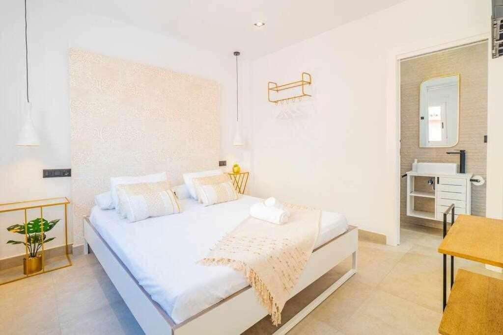Casa Moises By Solymar Holiday Torre Del Mar Extérieur photo